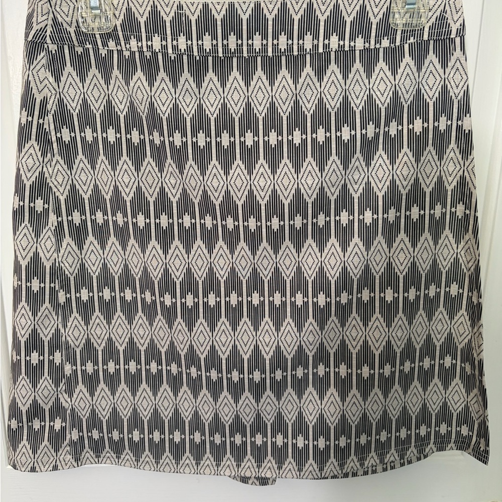Rip Curl Black and White Geometric A-Line Skirt